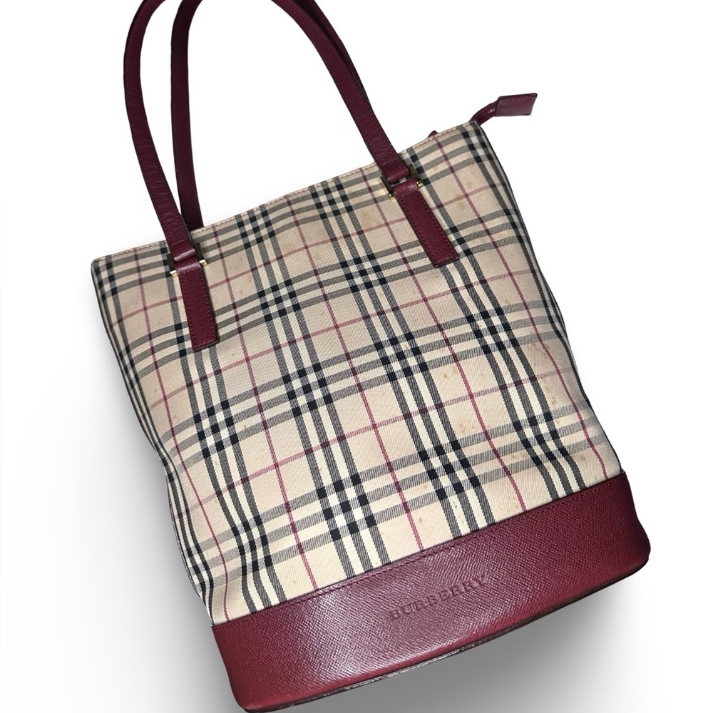 BURBERRY zip top nova check tote - leather handles and trim - pre loved vintage - Picture 11 of 13